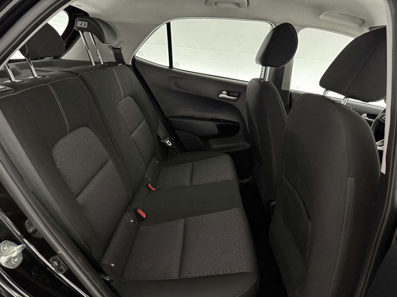 Kia Picanto 1.0 CVVT ComfortPlusLine Airco Camera Carplay 14''LMV Navigatie