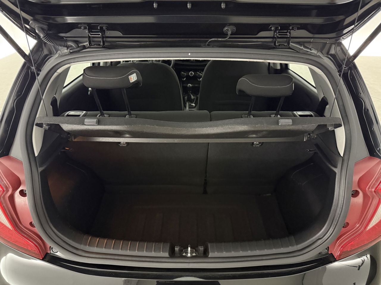 Kia Picanto 1.0 CVVT ComfortPlusLine Airco Camera Carplay 14''LMV Navigatie