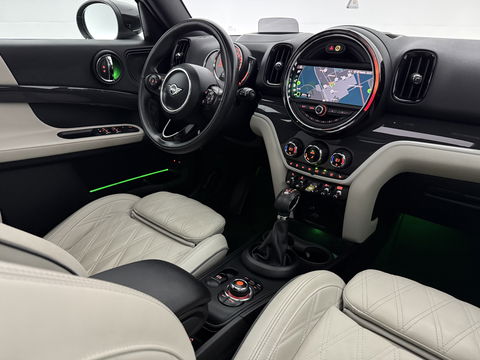 MINI Countryman 1.5 Cooper ALL4 Chili | 174PK | Pano | Sfeerverl. | HUD | Memory l Camera | Carplay | Adaptive Cruise | Leder
