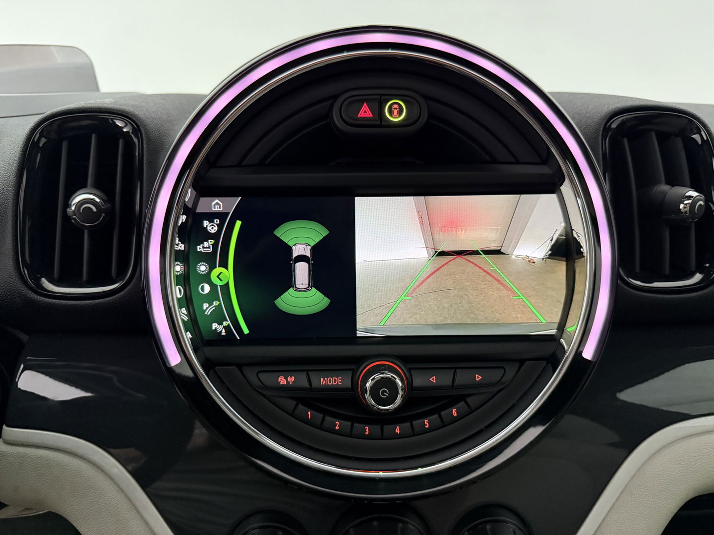 MINI Countryman 1.5 Cooper ALL4 Chili | 174PK | Pano | Sfeerverl. | HUD | Memory l Camera | Carplay | Adaptive Cruise | Leder