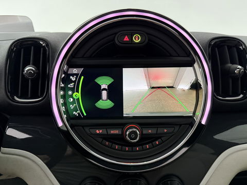 MINI Countryman 1.5 Cooper ALL4 Chili | 174PK | Pano | Sfeerverl. | HUD | Memory l Camera | Carplay | Adaptive Cruise | Leder