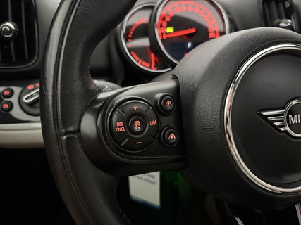 MINI Countryman 1.5 Cooper ALL4 Chili | 174PK | Pano | Sfeerverl. | HuD | Camera | Carplay | Adaptive Cruise | Leder