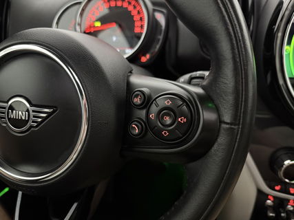 MINI Countryman 1.5 Cooper ALL4 Chili | 174PK | Pano | Sfeerverl. | HuD | Camera | Carplay | Adaptive Cruise | Leder