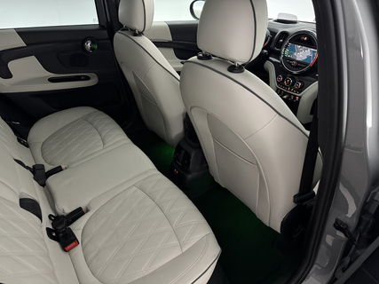 MINI Countryman 1.5 Cooper ALL4 Chili | 174PK | Pano | Sfeerverl. | HuD | Camera | Carplay | Adaptive Cruise | Leder