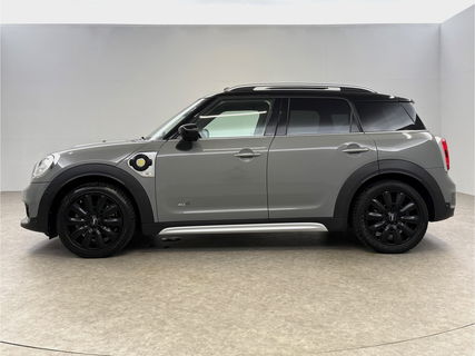 MINI Countryman 1.5 Cooper ALL4 Chili | 174PK | Pano | Sfeerverl. | HuD | Camera | Carplay | Adaptive Cruise | Leder