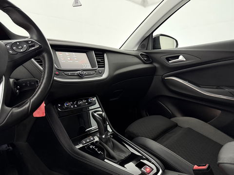 Opel Grandland X 1.2 Turbo Business Executive | Carplay | Stoel/Stuurverw | Navigatie | Cruise | Parkeersens. | LED