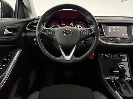 Opel Grandland X 1.2 Turbo Business Executive | Carplay | LED | Navigatie | Cruise | Parkeersens. | Stoel/Stuurverw