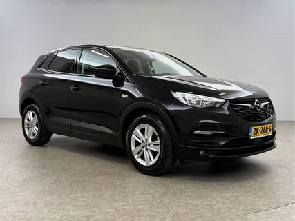 Opel Grandland X 1.2 Turbo Business Executive | Carplay | LED | Navigatie | Cruise | Parkeersens. | Stoel/Stuurverw