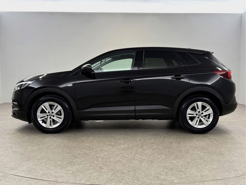 Opel Grandland X 1.2 Turbo Business Executive | Carplay | Stoel/Stuurverw | Navigatie | Cruise | Parkeersens. | LED
