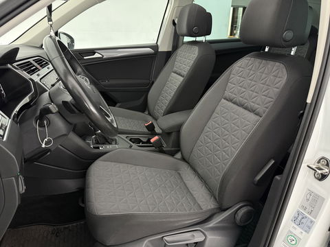 Volkswagen Tiguan 1.4 TSI eHybrid 225PK R-Line | Pano | IQ Light | Virtual | Stuur/Stoelverw. l Carplay | Trekh.