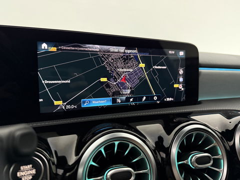 Mercedes-Benz A-Klasse 180 AMG | Pano | Sfeerverl. | Virtual | Carplay | Cruise | Parkeersens. | NAP