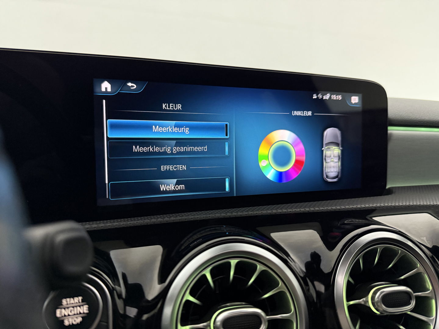 Mercedes-Benz A-Klasse 180 AMG | Pano | Sfeerverl. | Virtual | Carplay | Cruise | Parkeersens. | NAP