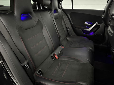 Mercedes-Benz A-Klasse 180 AMG | Pano | Sfeerverl. | Virtual | Carplay | Cruise | Parkeersens. | NAP