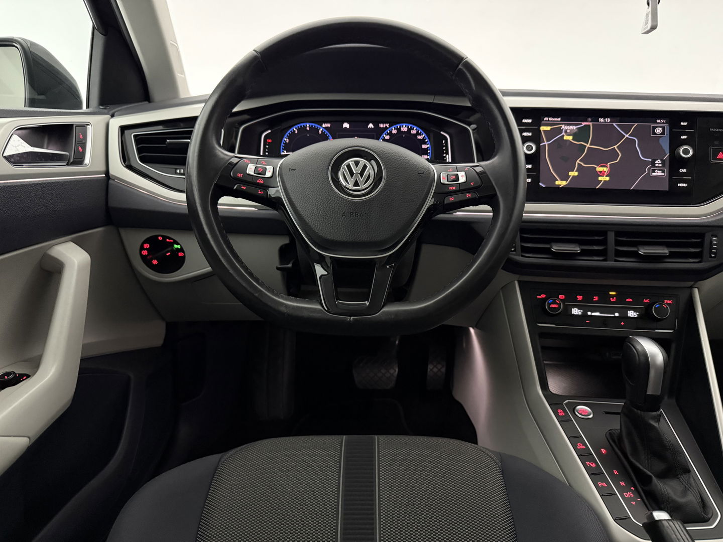 Volkswagen Polo 1.0 TSI R-Line | Virtual | Carplay | Clima | Cruise | Navigatie | LED | NAP