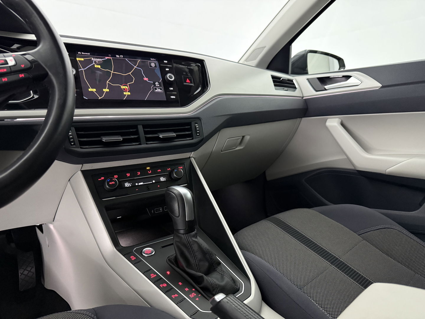 Volkswagen Polo 1.0 TSI R-Line | Virtual | Carplay | Clima | Cruise | Navigatie | LED | NAP