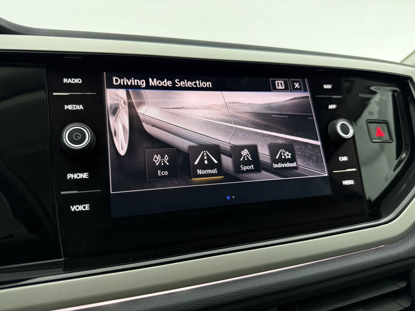 Volkswagen Polo 1.0 TSI R-Line | Virtual | Carplay | Clima | Cruise | Navigatie | LED | NAP