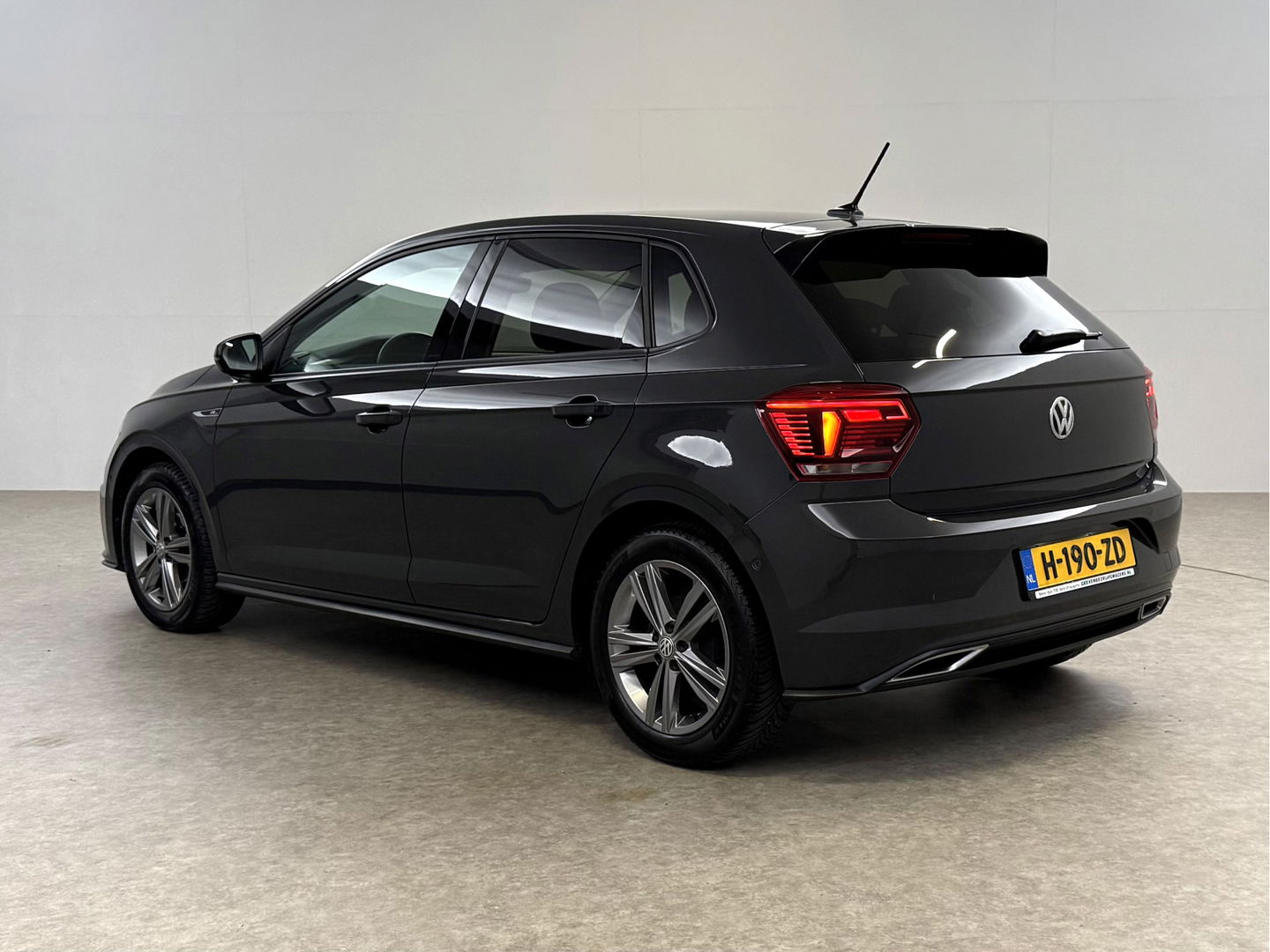 Volkswagen Polo 1.0 TSI R-Line | Virtual | Carplay | Clima | Cruise | Navigatie | LED | NAP