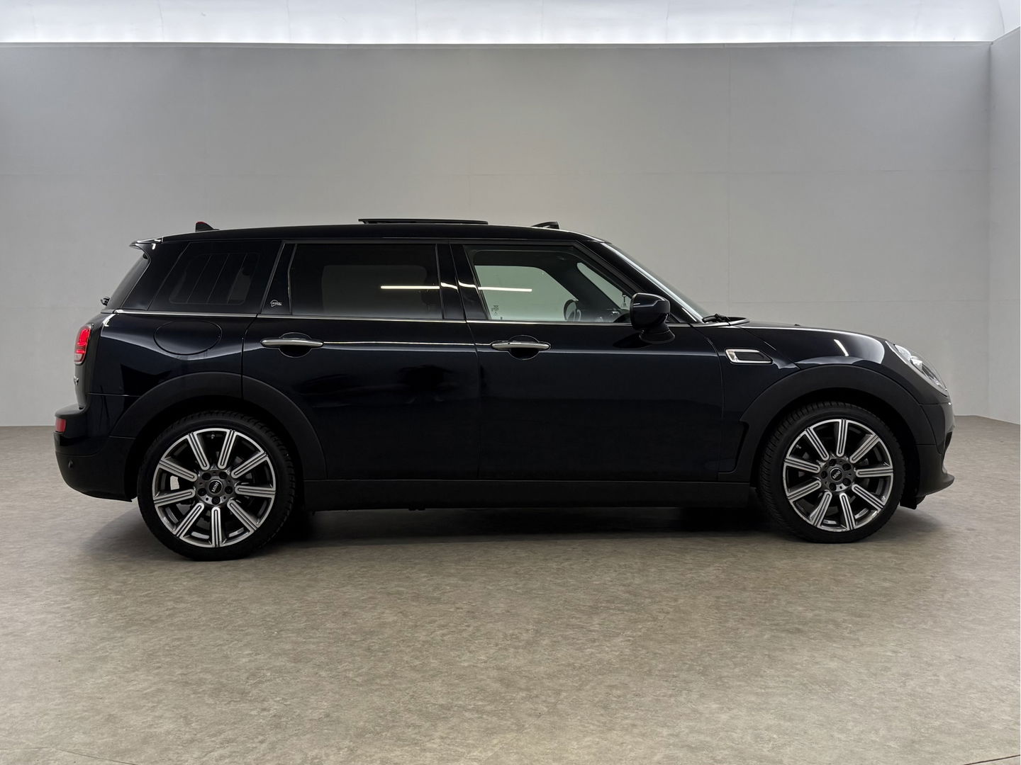 MINI Clubman 1.5 Cooper Richmond Park Edition | Pano | H/K | Virtual | Camera | Carplay | Stoelverw. LED | NAP