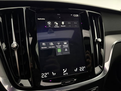 Volvo V60 2.0 T4 R-Design | 191PK | Pano |  LED | Virtual | Memory | Stoelverw. | Camera | Carplay | Cruise