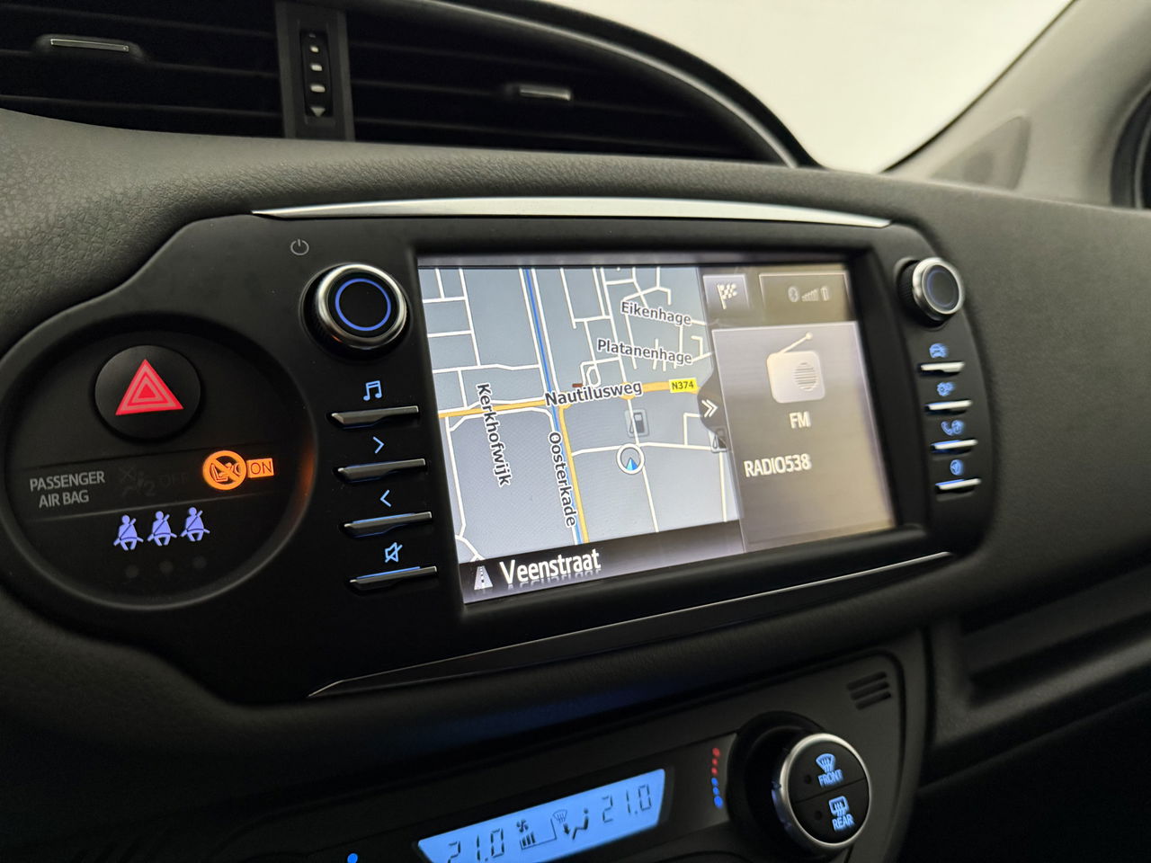 Toyota Yaris 1.5 Hybrid Dynamic | Camera | Clima | Cruise | Navigatie | LED
