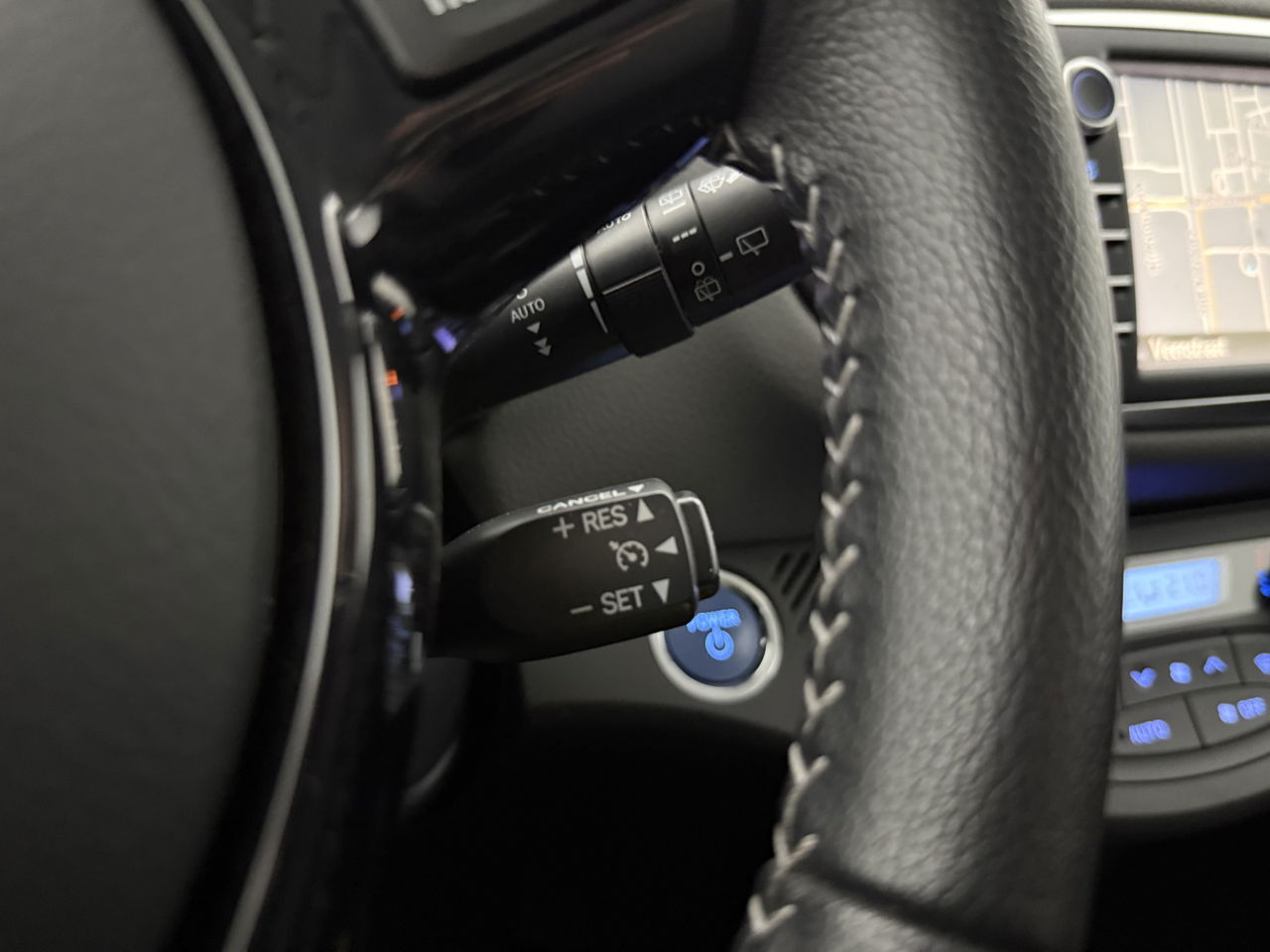 Toyota Yaris 1.5 Hybrid Dynamic | Camera | Clima | Cruise | Navigatie | LED