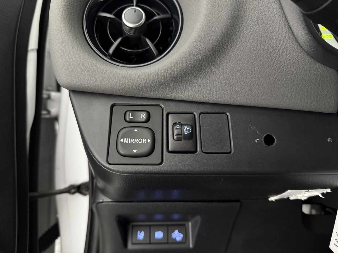 Toyota Yaris 1.5 Hybrid Dynamic | Camera | Clima | Cruise | Navigatie | LED