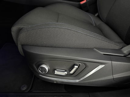 Lynk Co 01 1.5 | 360° | Panoramadak | LED | Sfeerverl. |  Virtual Cockpit | Memory Seats | Carplay