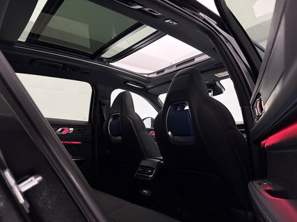 Lynk Co 01 1.5 | 360° | Panoramadak | LED | Sfeerverl. |  Virtual Cockpit | Memory Seats | Carplay