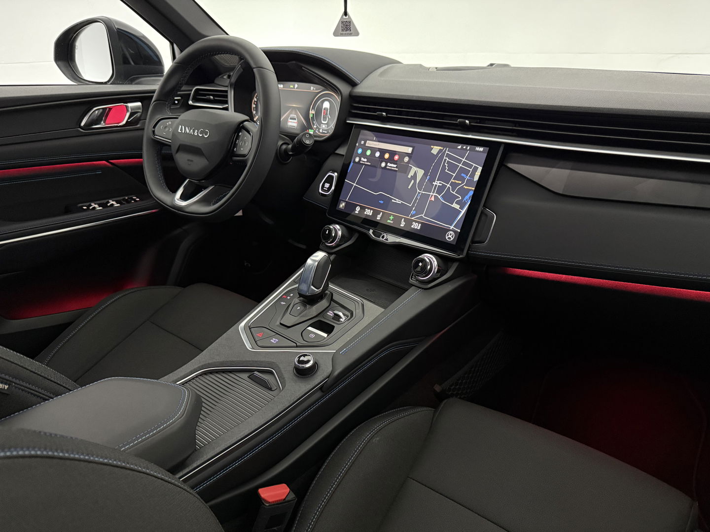 Lynk Co 01 1.5 | 360° | Pano | LED | Sfeerverl. | Virtual | Memory | Stoel/stuurverw. | Carplay