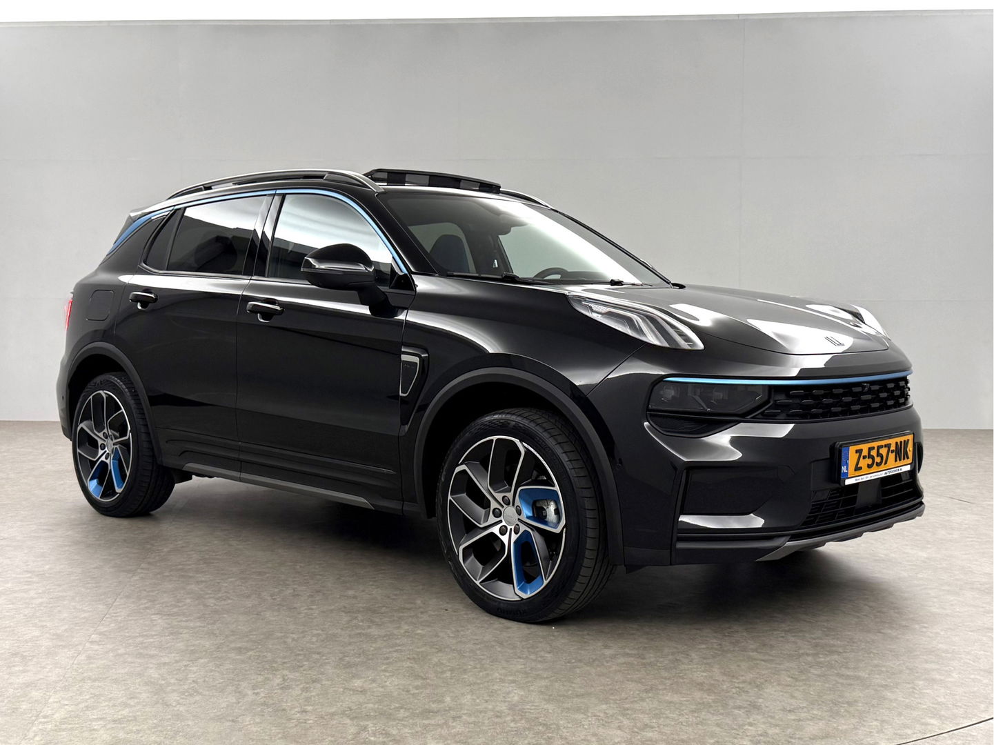 Lynk Co 01 1.5 | 360° | Pano | LED | Sfeerverl. | Virtual | Memory | Stoel/stuurverw. | Carplay