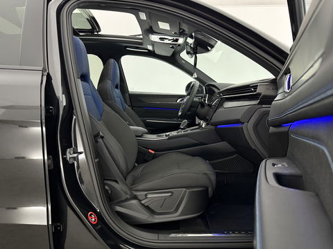 Lynk Co 01 1.5 | 360° Camera | Pano | LED | Sfeerverl. | Virtual | Memory | Carplay