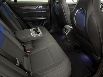Lynk Co 01 1.5 | 360° | Panoramadak | LED | Sfeerverl. | Virtual Cockpit | Memory Seats | Carplay