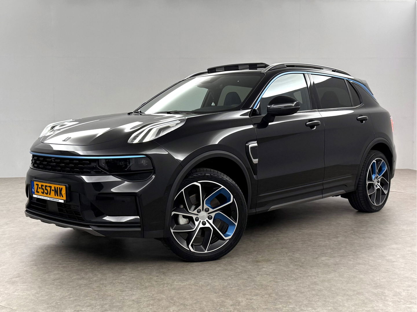 Lynk Co 01 1.5 | 360° | Pano | LED | Sfeerverl. | Virtual | Memory | Stoel/stuurverw. | Carplay