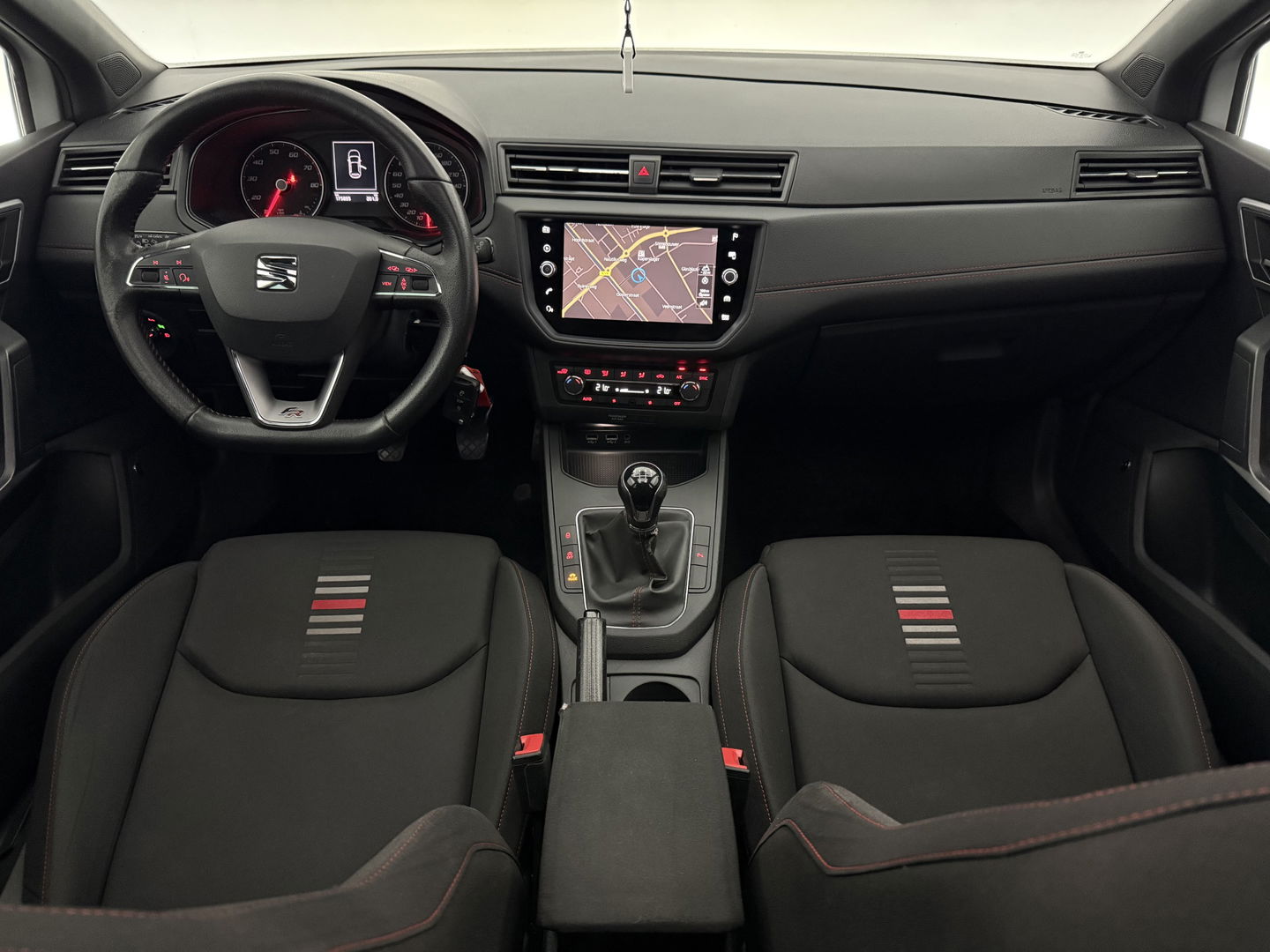 SEAT Ibiza 1.0 TSI FR | Pano | Beats Audio | Sfeerverl. | Camera | Carplay | LED | NAP