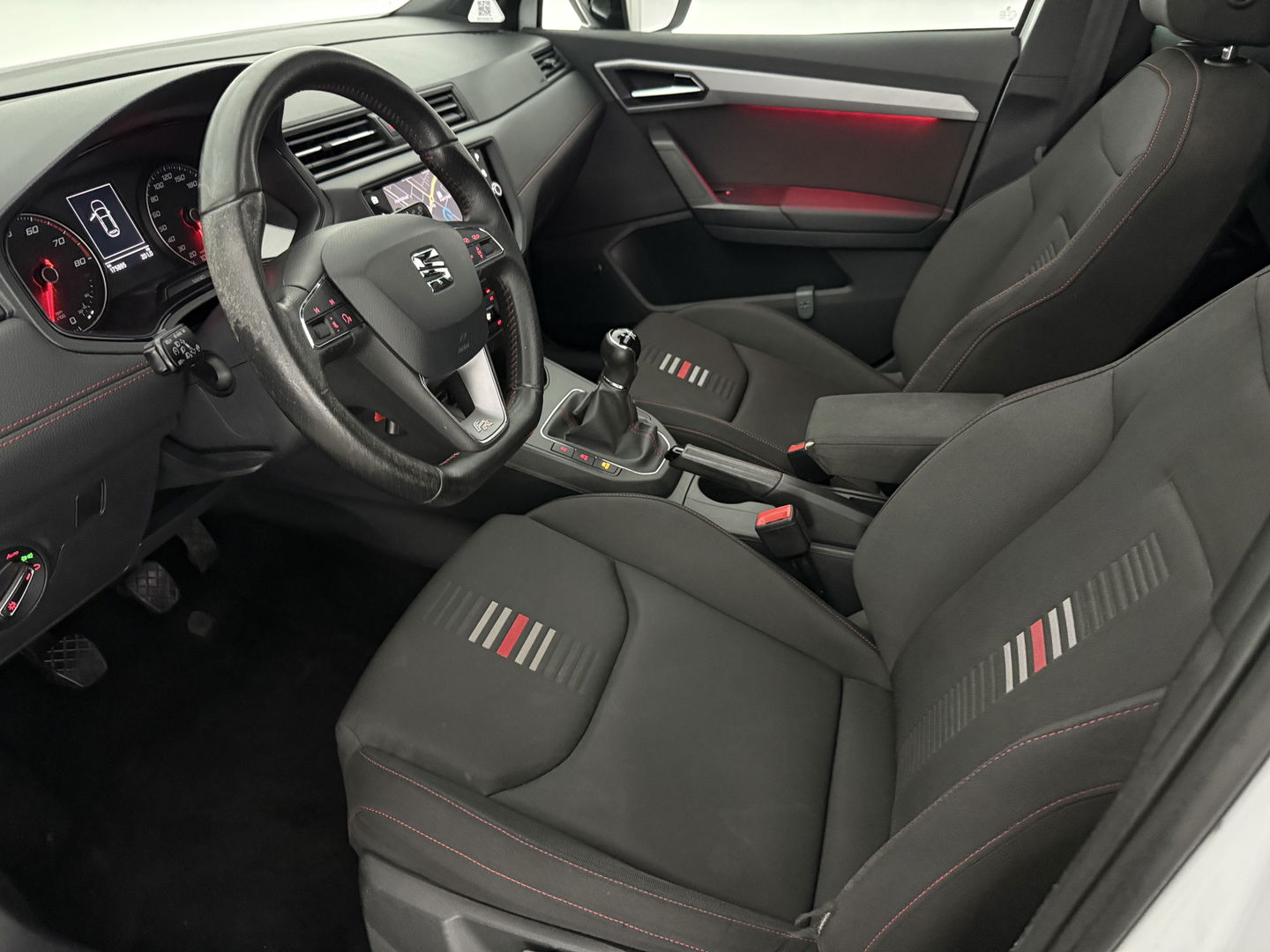 SEAT Ibiza 1.0 TSI FR | Pano | Beats Audio | Sfeerverl. | Camera | Carplay | LED | NAP