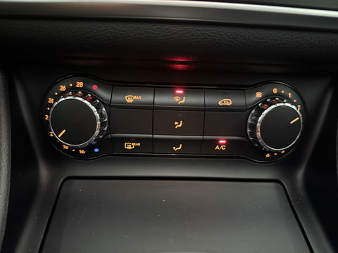 Mercedes-Benz GLA 200 AMG | 157PK | Pano | LED | Airco | Cruise | Navi | Parkeersens. | NAP