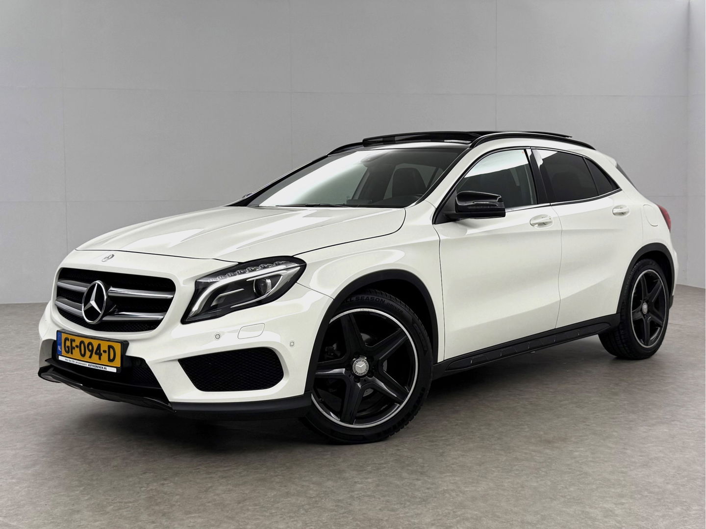 Mercedes-Benz GLA 200 AMG | 157PK | Pano | LED | Airco | Cruise | Navi | Parkeersens. | NAP