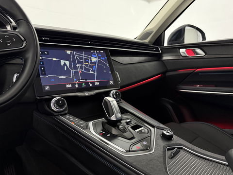 Lynk Co 01 1.5 262PK | Pano l LED l Sfeerverl. l 360° l Memory l Virtual l Carplay l Navi l Parkeersens.