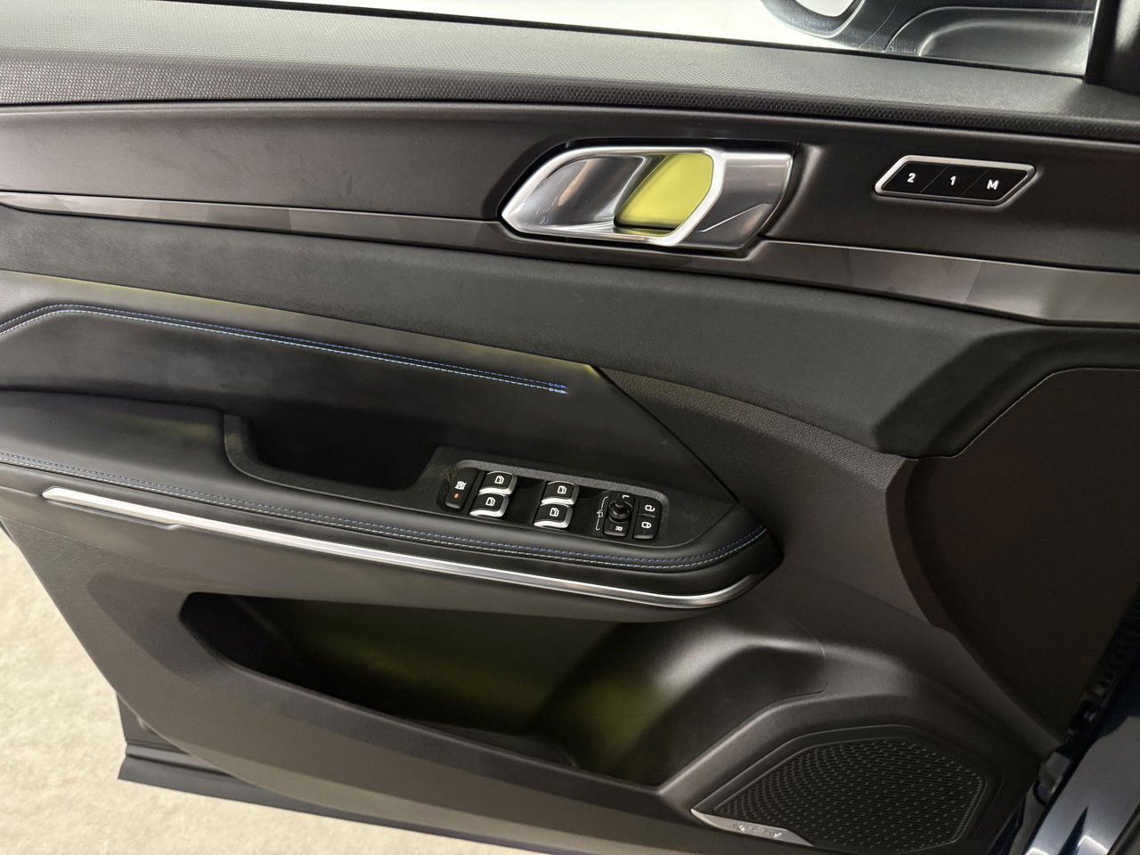 Lynk Co 01 1.5 262PK Pano LED Sfeer 360Camera Memory ACC Virtual Carplay Clima Navi PDC 20"LMV