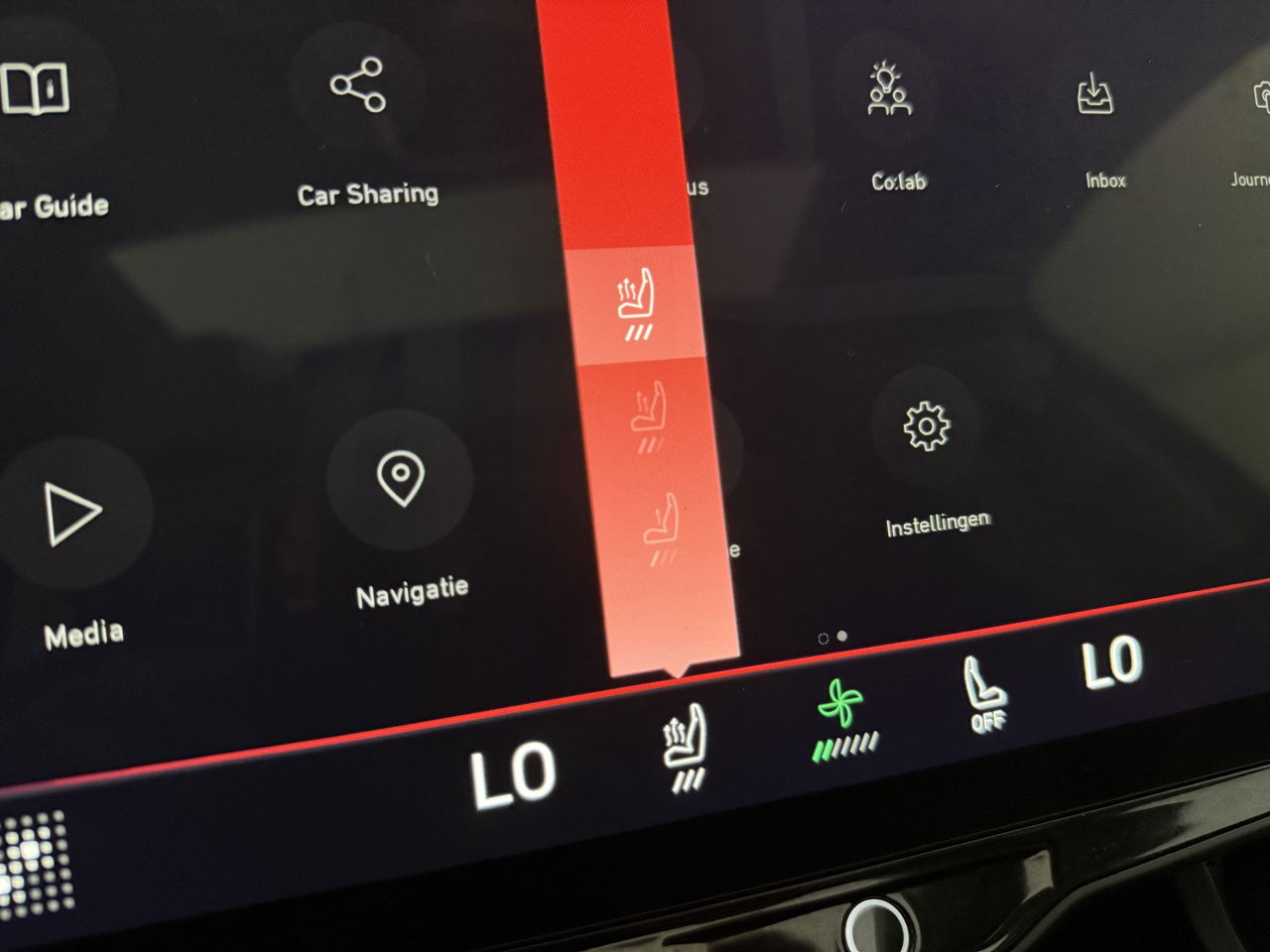 Lynk Co 01 1.5 262PK Pano LED Sfeer 360Camera Memory ACC Virtual Carplay Clima Navi PDC 20"LMV