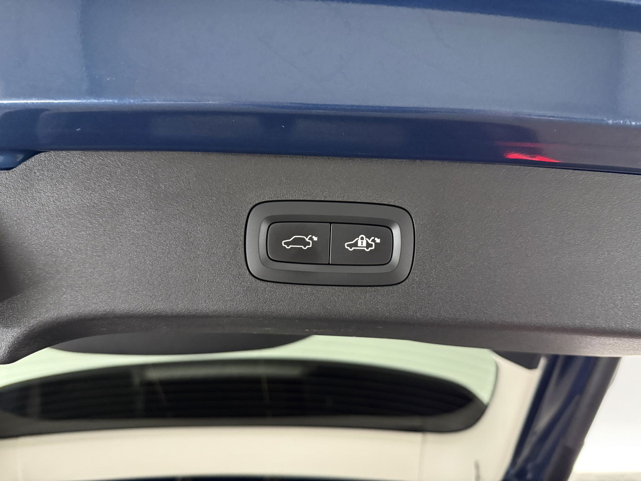 Lynk Co 01 1.5 262PK Pano LED Sfeer 360Camera Memory ACC Virtual Carplay Clima Navi PDC 20"LMV