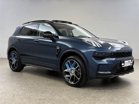 Lynk Co 01 1.5 262PK | Pano l LED l Sfeerverl. l 360° l Memory l Virtual l Carplay l Navi l Parkeersens.