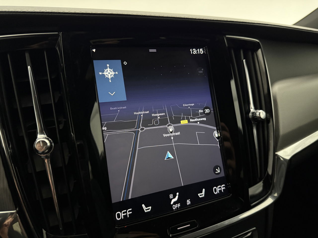 Volvo V90 2.0 T4 190PK R-Design | LED | Harman/Kardon | Trekhaak | Camera | Memory seats | Carplay | 20"LMV