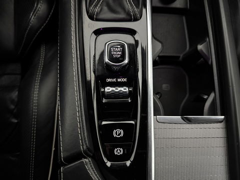 Volvo V90 2.0 T4 190PK R-Design | LED | H/K | Memory | Stoelverw. | Camera | Carplay | Dodehoek | NAP | Trekh.