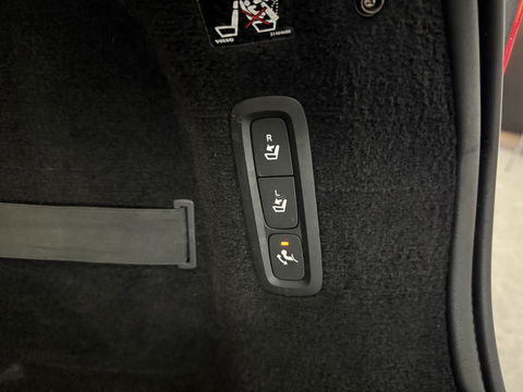 Volvo V90 2.0 T4 190PK R-Design | LED | H/K | Memory | Stoelverw. | Camera | Carplay | Dodehoek | NAP | Trekh.