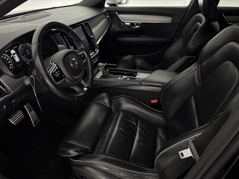 Volvo V90 2.0 T4 190PK R-Design | LED | H/K | Memory | Stoelverw. | Camera | Carplay | Dodehoek | NAP | Trekh.