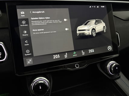 Lynk Co 01 1.5 262PK Pano LED Sfeer 360Camera Memory ACC Virtual Carplay Clima Navi PDC 20"LMV