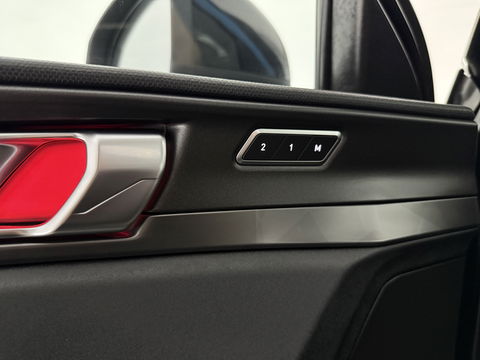 Lynk Co 01 1.5 262PK l Pano l LED l Sfeerverl. l 360° l  Memory l Virtual l Carplay l Parkeersens.