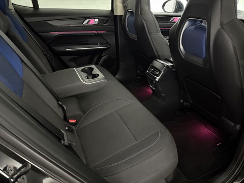 Lynk Co 01 1.5 262PK l Pano l LED l Sfeerverl. l 360° l  Memory l Virtual l Carplay l Parkeersens.
