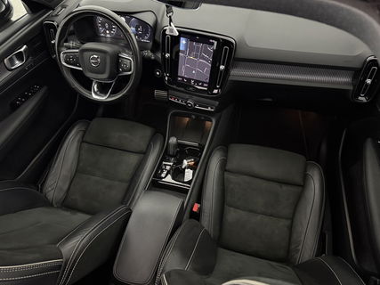 Volvo XC40 1.5 T4 Recharge R-Design | Panoramadak | Harman/Kardon | LED | Memory Seats | Virtual Cockpit | Camera | Carplay